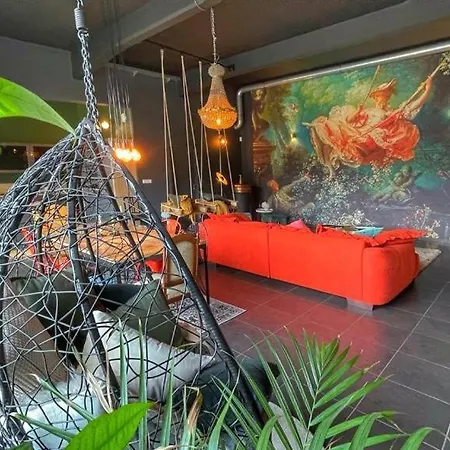 De Luxe Apartment