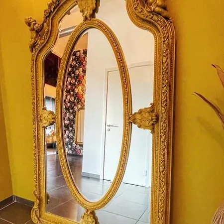 De Luxe * Limbourg